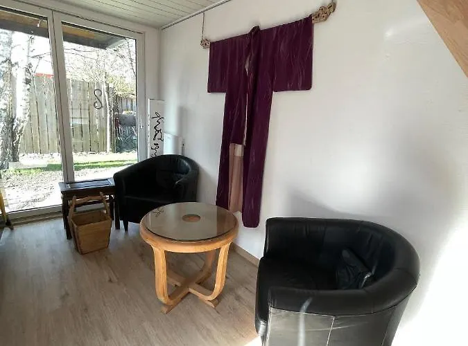 Crazy Lounge إيغل