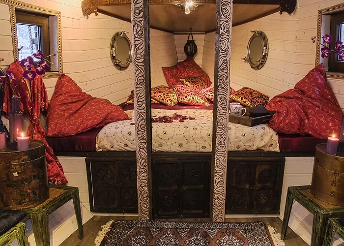 Crazy Lounge إيغل