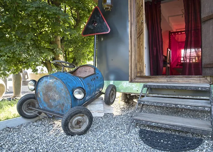 فندق Crazy Lounge