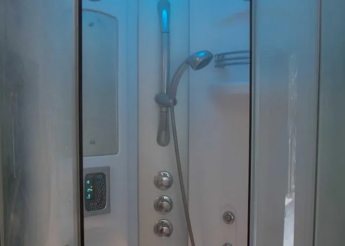 فندق Crazy Lounge