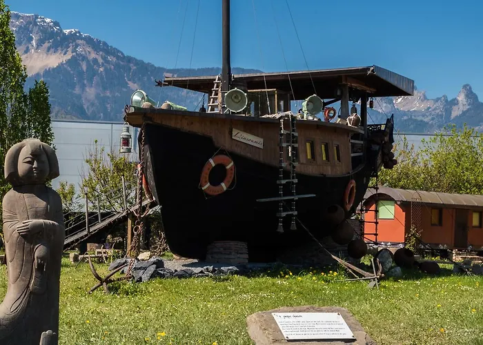 Hotel Crazy Lounge 2*