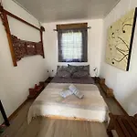 Crazy Lounge 2*
